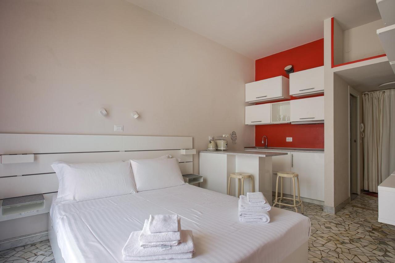 The Red Loft In Ponte Vecchio N.2 * Florenz
