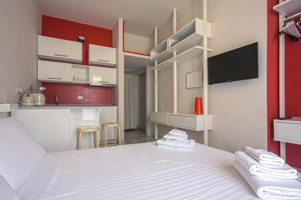 The Red Loft In Ponte Vecchio N.2 Florenz